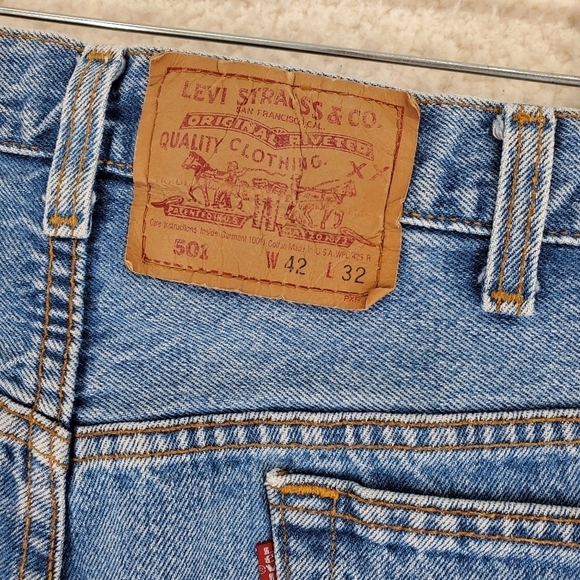 Vtg Levis 501 Blue Jeans Mens 42x32 Hi Rise Wide Straight Leg USA 05/92 (39x31) - Picture 2 of 11